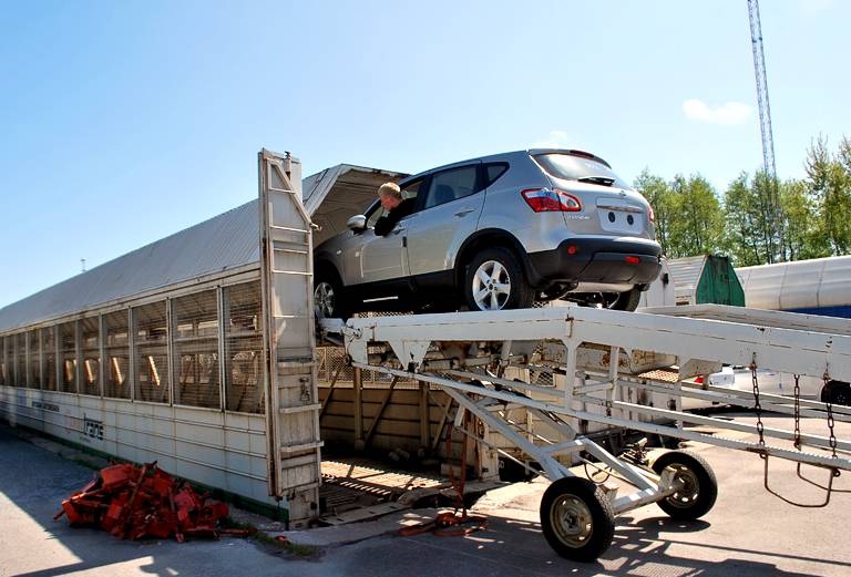 Перевозка авто сеткой из Хабаровска в Белгород